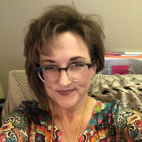 Meet the Posher - Picture 2 of 3